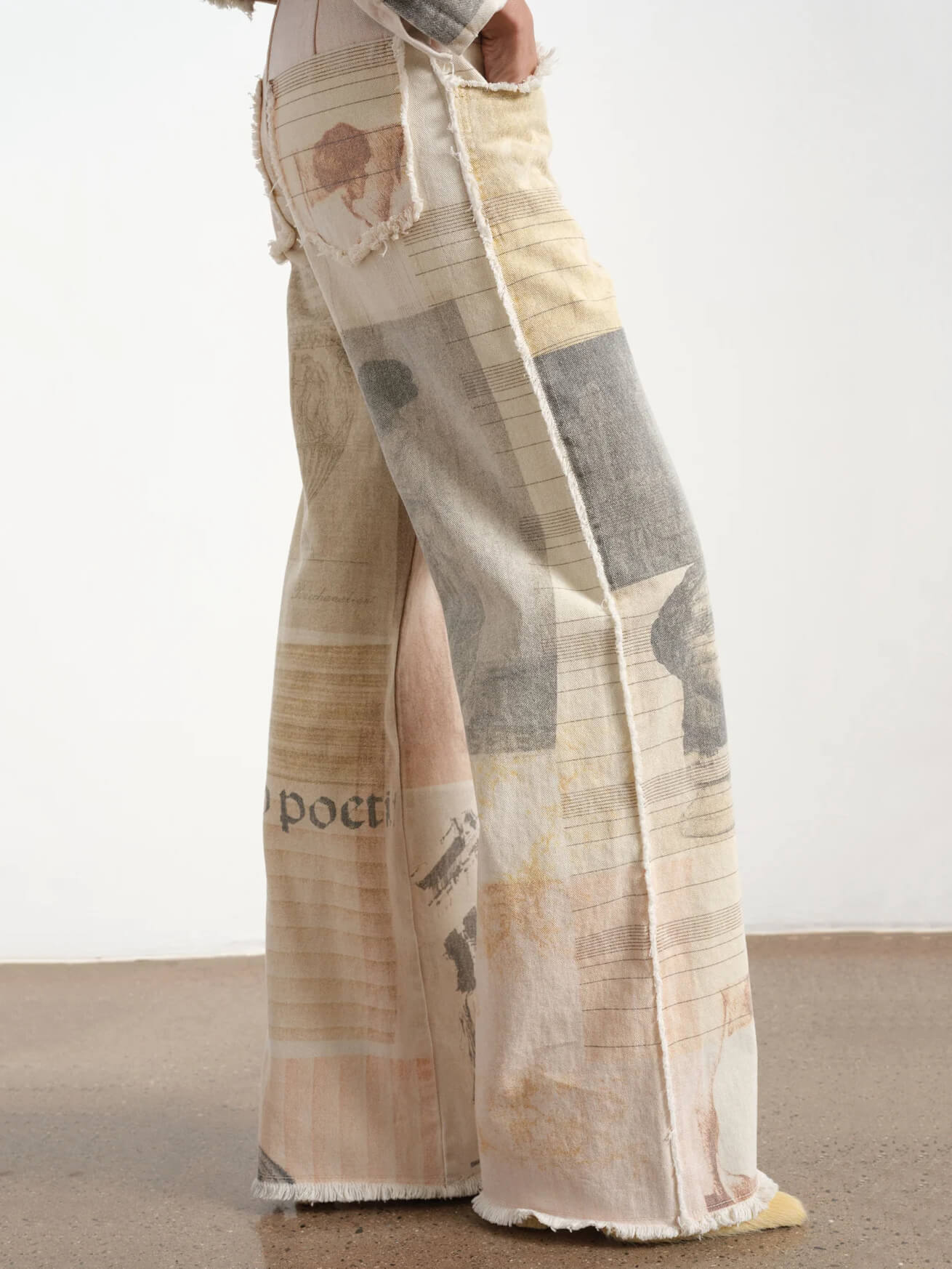 MusePrint™ – Artistic Wide-Leg Jeans