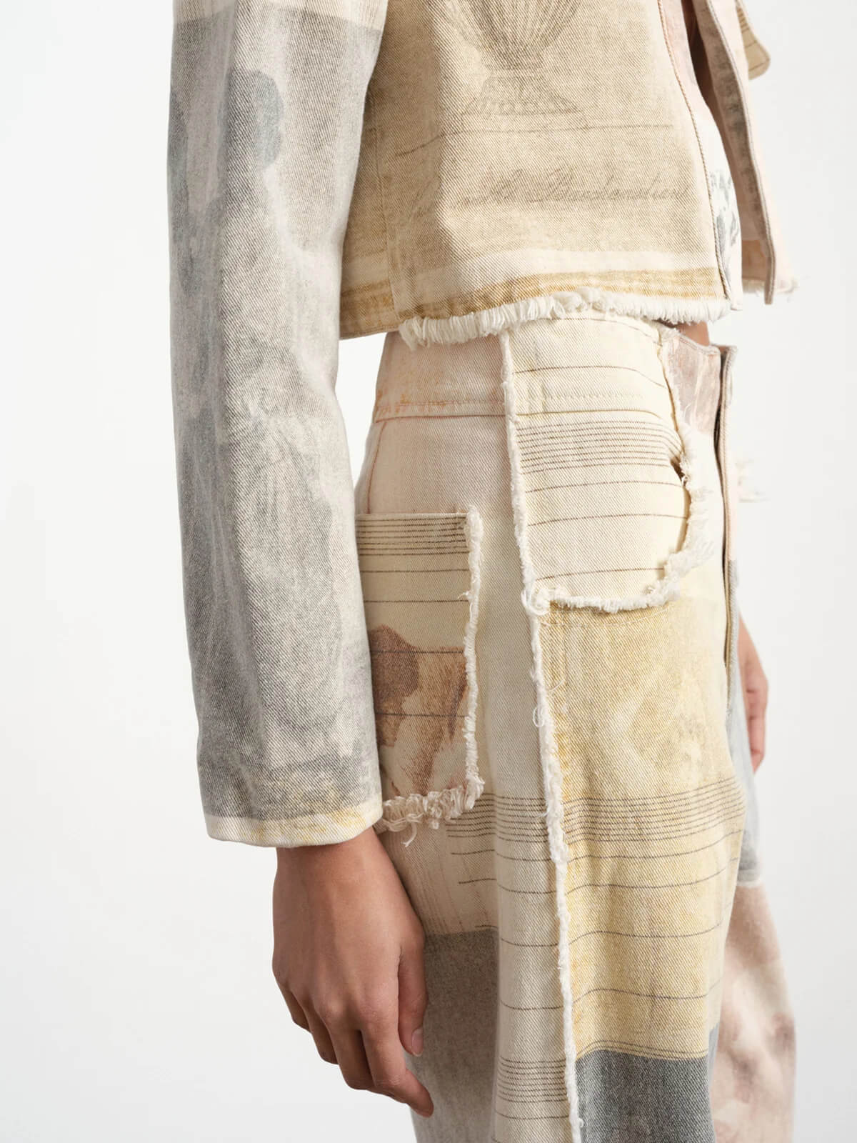 MusePrint™ – Artistic Wide-Leg Jeans