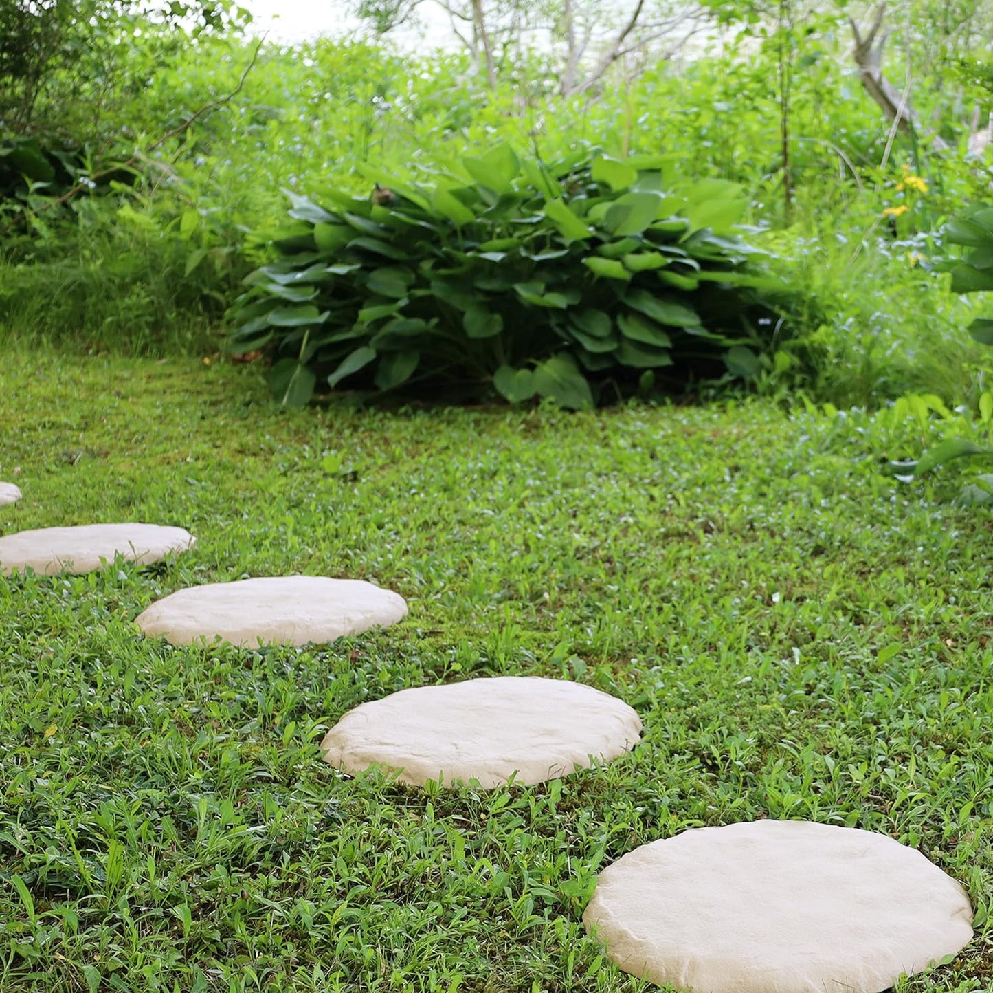 Faux™ - Real Looking Stepping Stones & Landscape Edging for Lawn & Garden