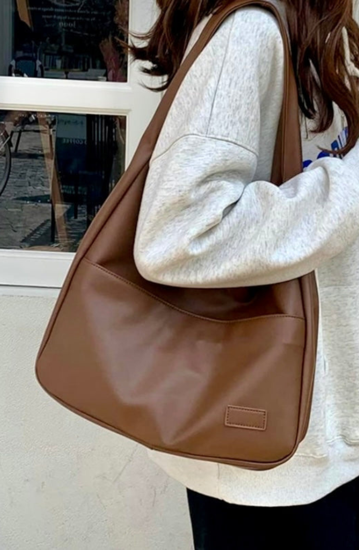 Midnight Shoulder Bag| Minimalist Vegan Leather Tote