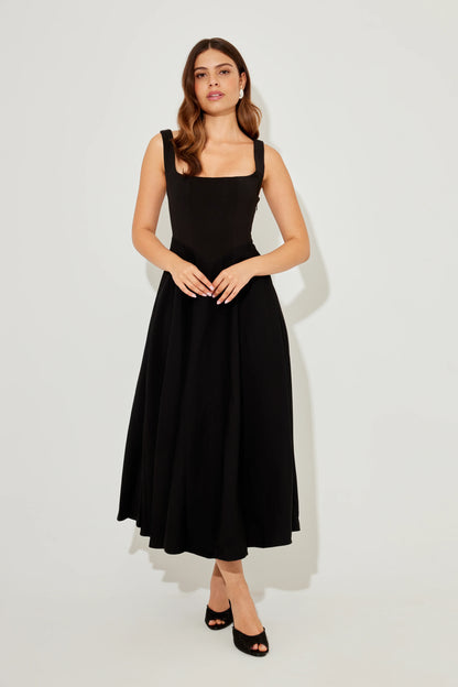 Inaya Classic Midi Dress