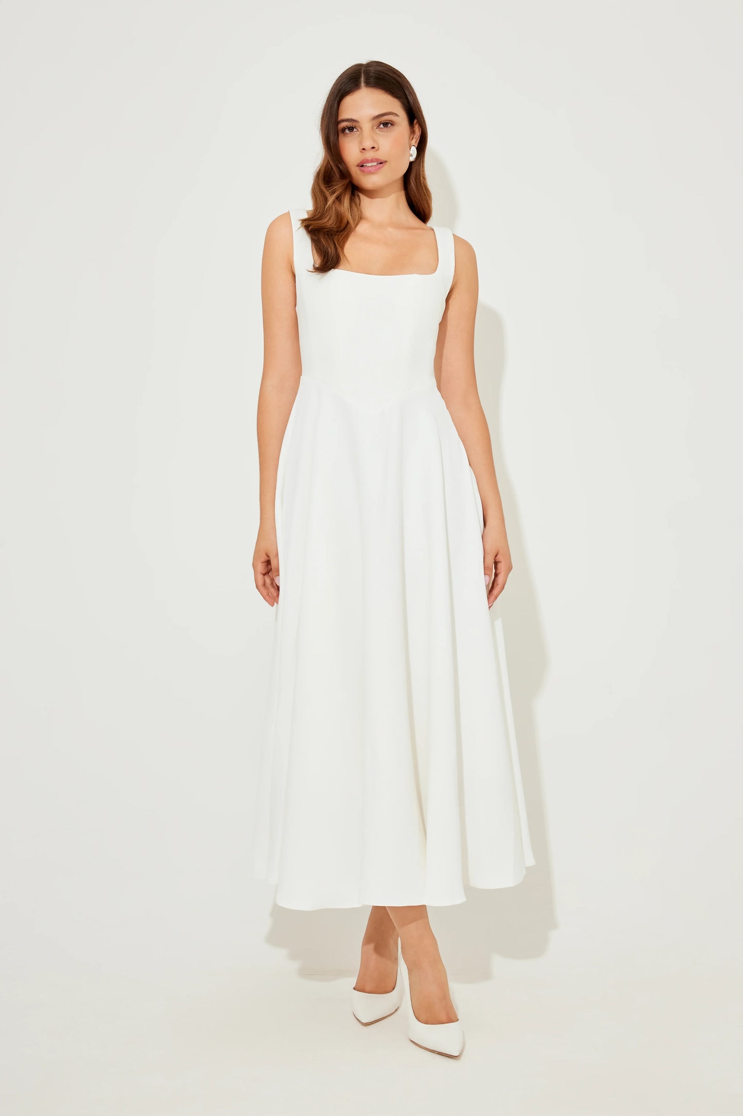 Inaya Classic Midi Dress