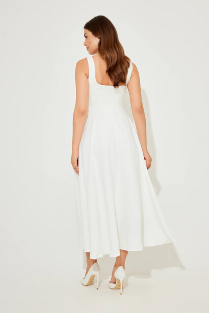 Inaya Classic Midi Dress