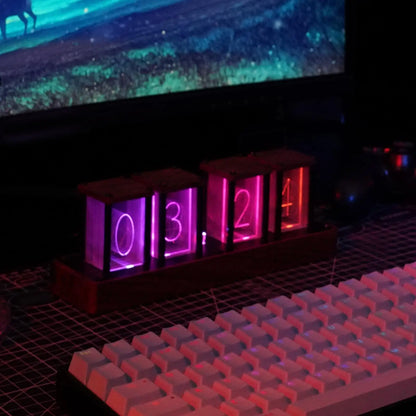 Glowy™ - RGB Glow Clock