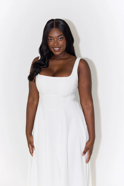 Inaya Classic Midi Dress