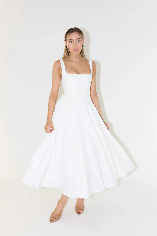 Inaya Classic Midi Dress
