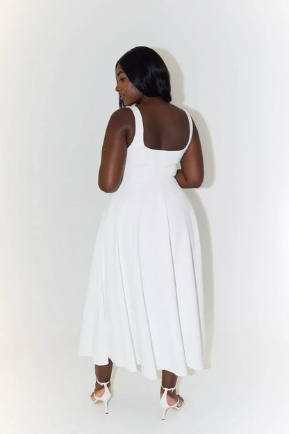 Inaya Classic Midi Dress