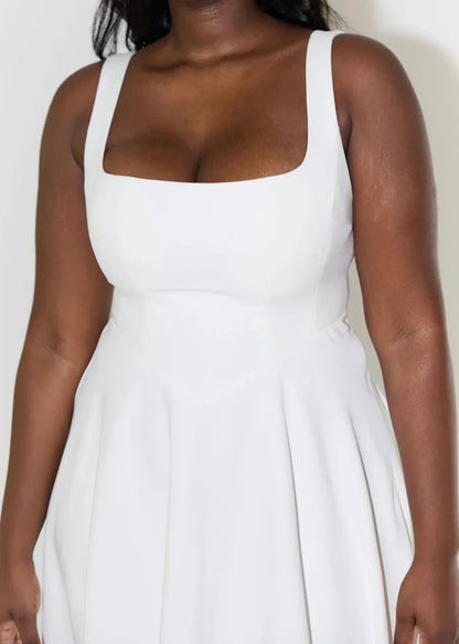 Inaya Classic Midi Dress