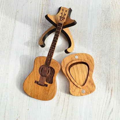 Guitarrita™ Wooden Guitar Pick Box