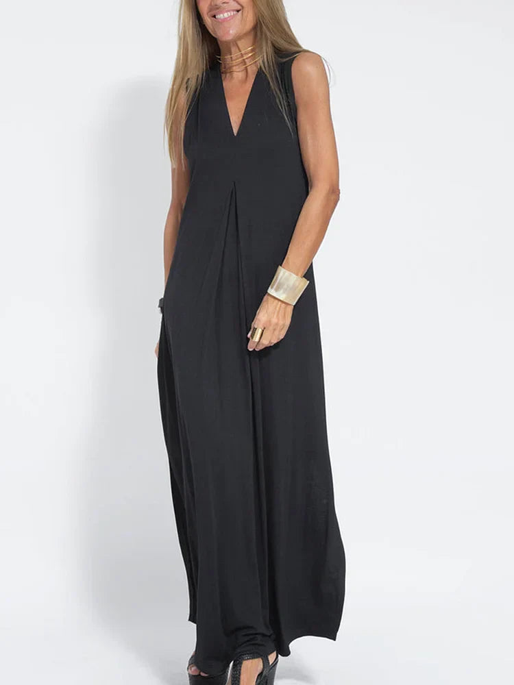 Divina™ Elegant Sleeveless Long Dress in Solid Color