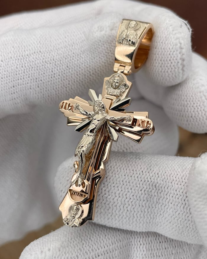 SacredCross – Consecration of the Holy Jesus Pendant